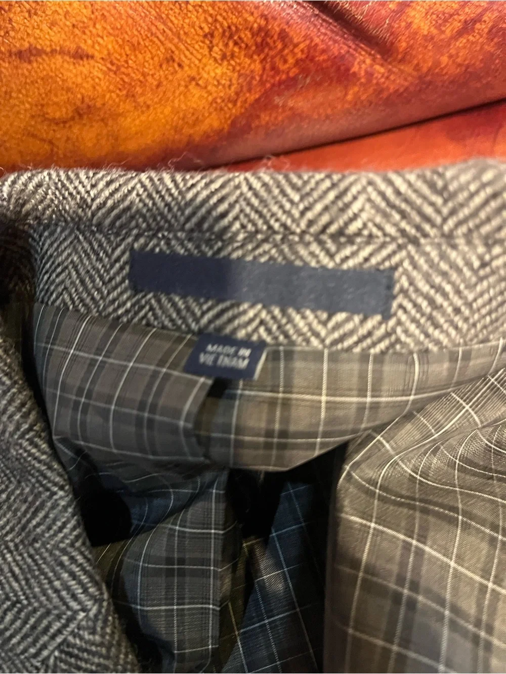 Jos. A. Bank 1905 wool herringbone blazer 44 short 3252